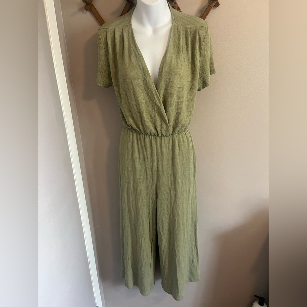 Oak + Fort viscose jumpsuit sage green faux wrap top and keyhole back wide leg S